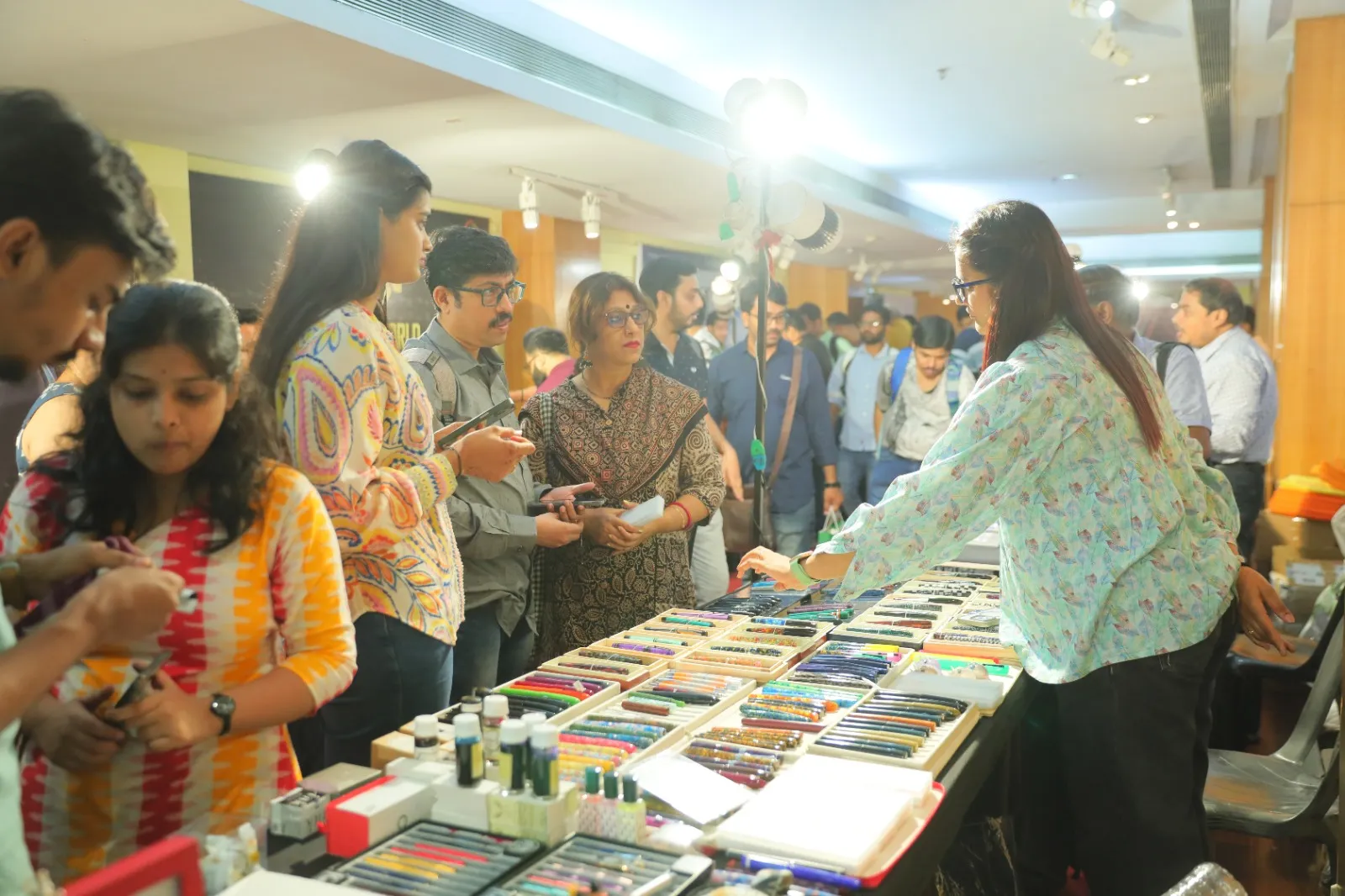 Pen Utsav gallery - fountain pens, ink, and collectors 8