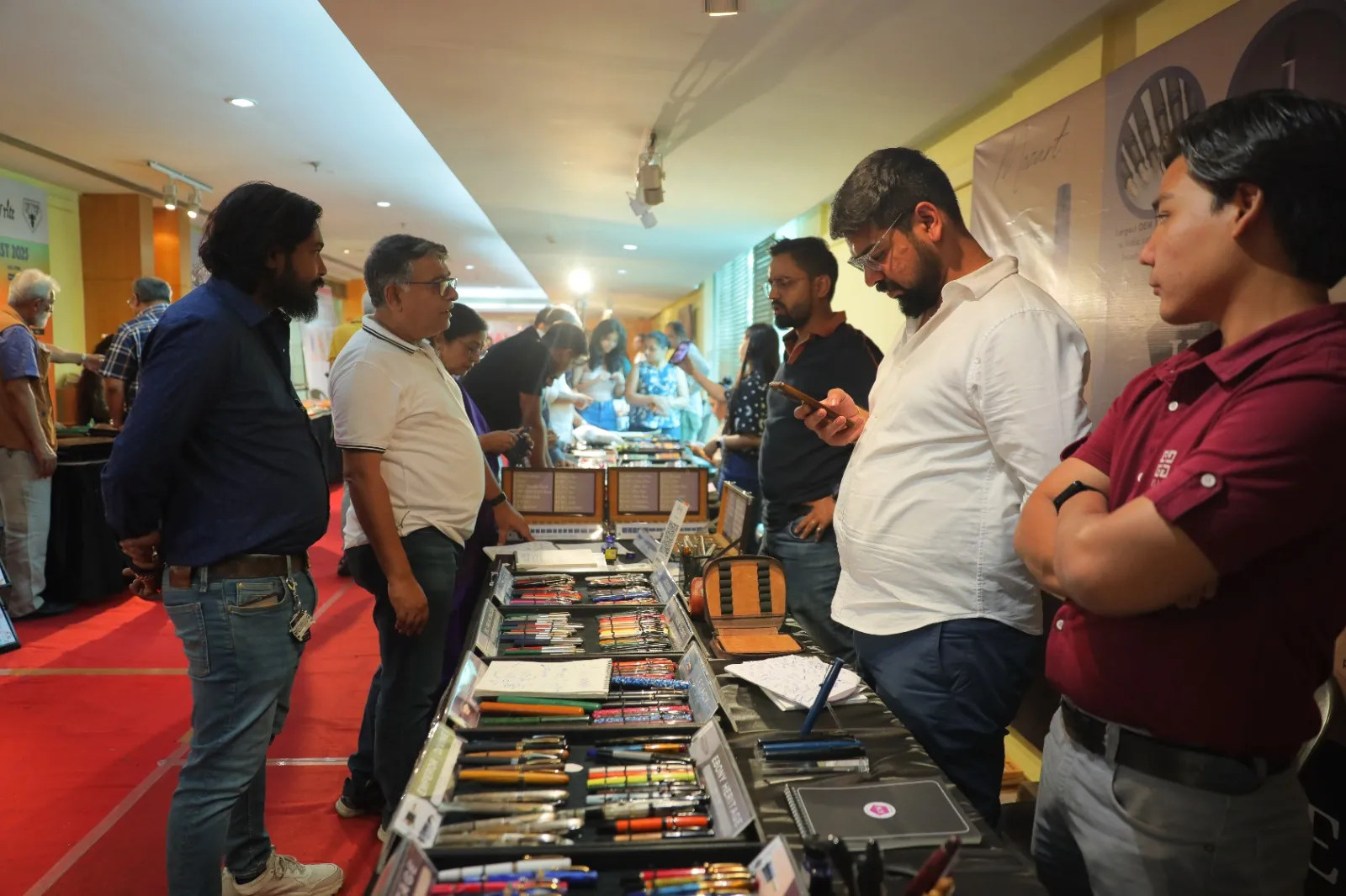 Pen Utsav gallery - fountain pens, ink, and collectors 11